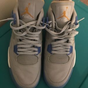 Air Jordan 4 Retro LS